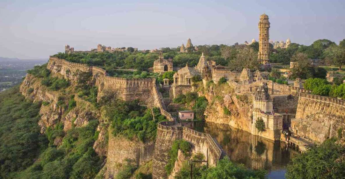 Private Day Tour Unesco Chittorgarh Fort From Udaipur City - Historical Significance of Chittorgarh