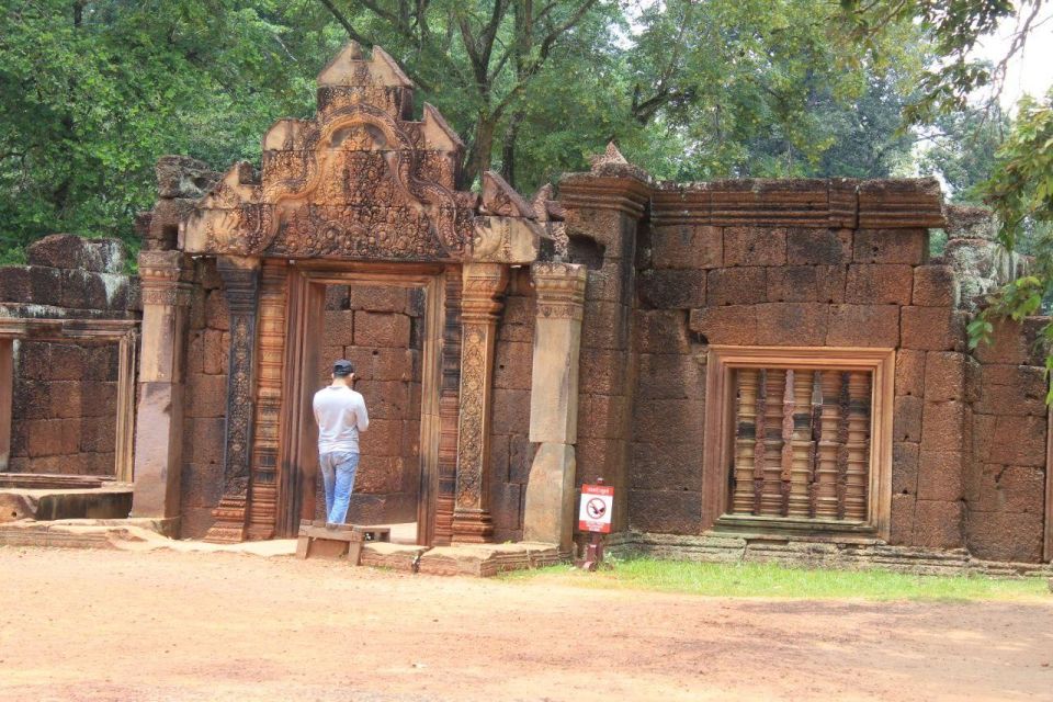 Private Kbal Spean & Banteay Srei Guided Tour - Itinerary Highlights