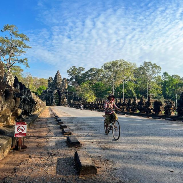 Private Luxury Angkor Wat Sunrise & Siem Reap City Tour - Itinerary Details