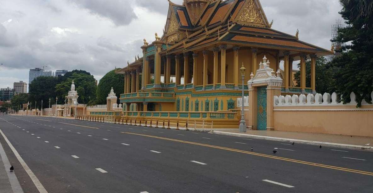 Private One Day Tour in Phnom Penh Capital City - Itinerary Highlights