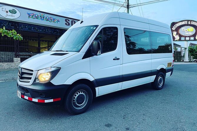 Private Shuttle From SJO Airport or Surrounding to Manuel Antonio - Transportation Options