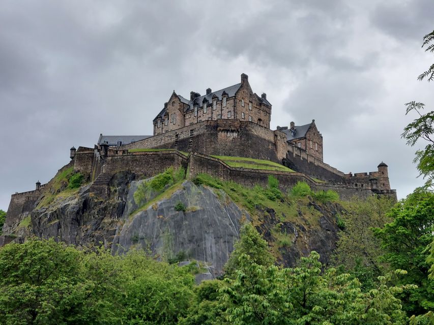 Private Tour: History and Mystery in Edinburghs Old Town - Highlights of the Tour