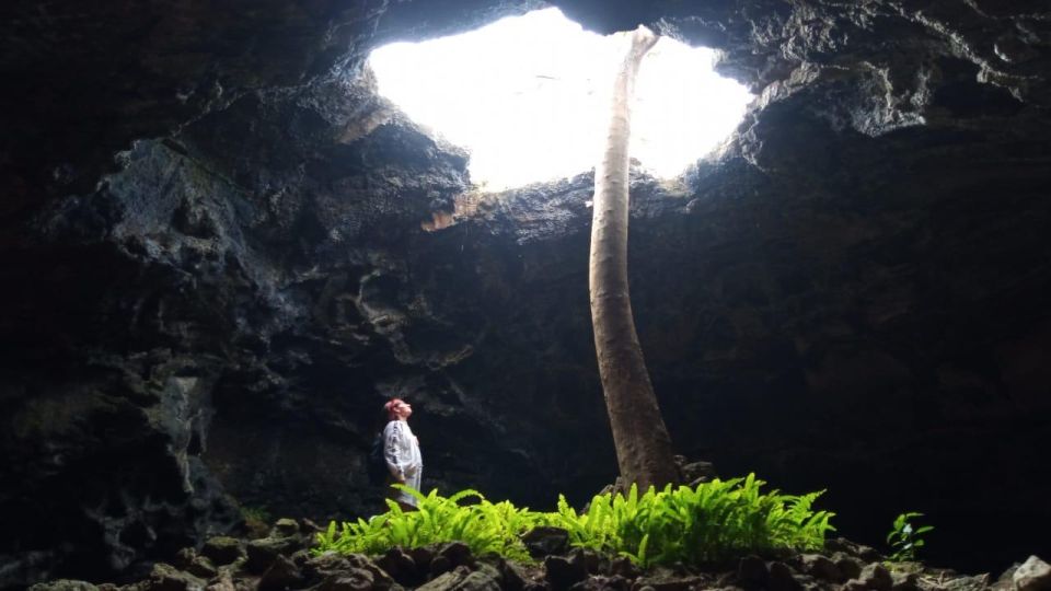 Private Tour: The Underground World of Rapa Nui Caves - Itinerary Highlights