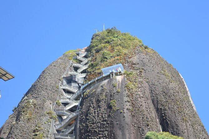 Private Tour to Guatape With a Local - Pickup and Meeting Information