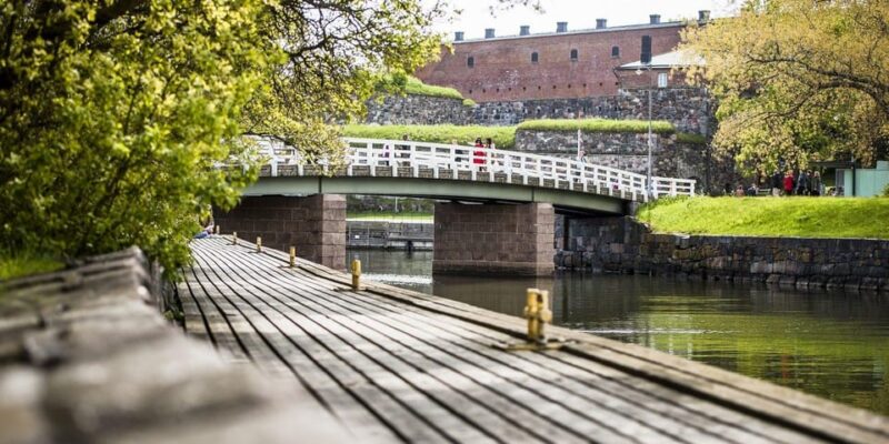 Private Tour to Suomenlinna and Helsinki - Tour Pricing Details