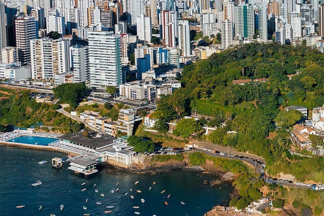 Private Transfer From/To Salvador Airport From/To Grand Palladium Imbassai - Vehicle and Amenities