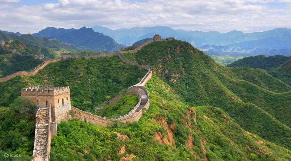 Private Transfer Service From Beijing to Longqingxia Ravine - Detailed Itinerary