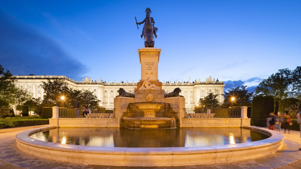 Private Visit to the Royal Palace and Walking Tour of Madrid - Experience Highlights