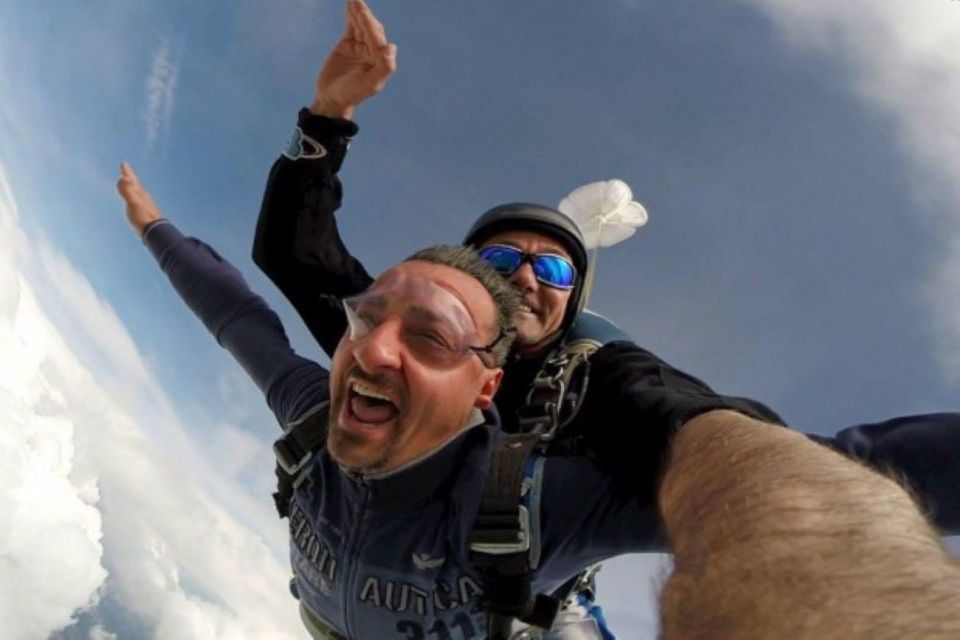 Punitz: Ultimate Tandem Skydiving Thrill - The Skydiving Journey