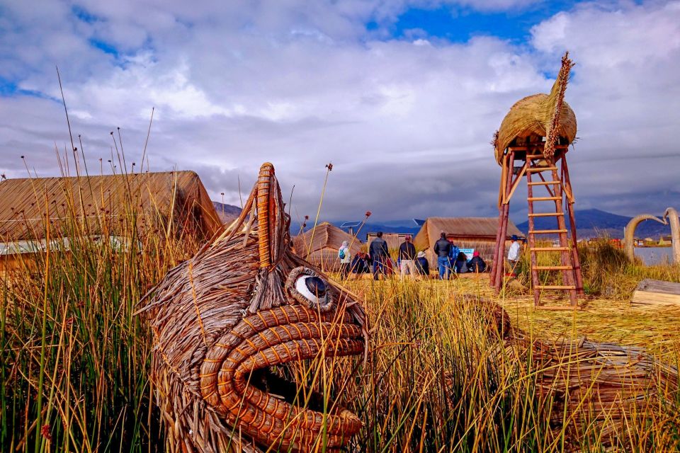 Puno: Uros Floating Islands Guided Half Day Tour - Experience Highlights