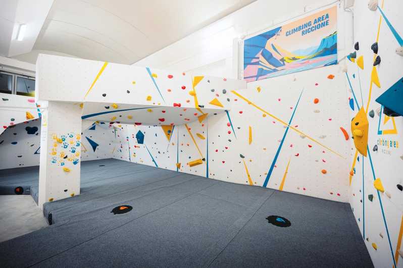 Riccione: Climbing Experience 1 Day - Facilities and Equipment