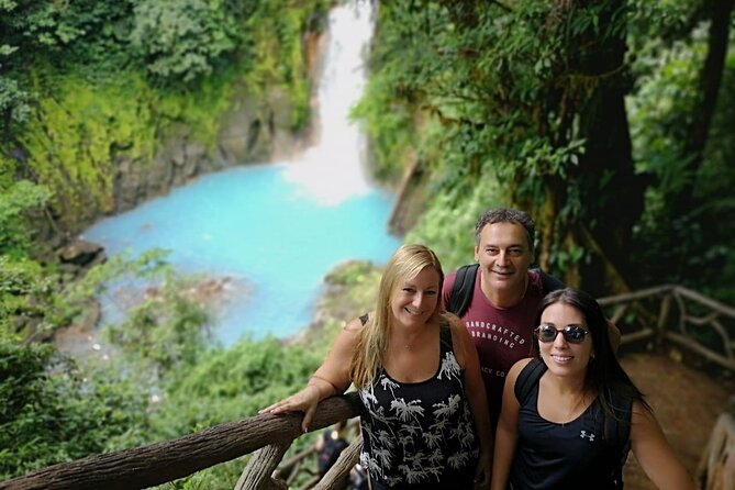 Río Celeste-Tenorio Volcano and Sloth Watching Tour From Guanacaste - Pickup Time and Duration