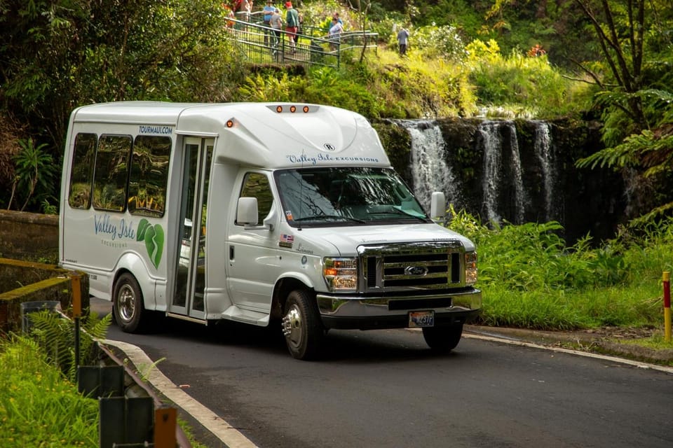 Road to Hana: Professional Guide, Food, Swimming, Waterfalls - Transportation and Comfort