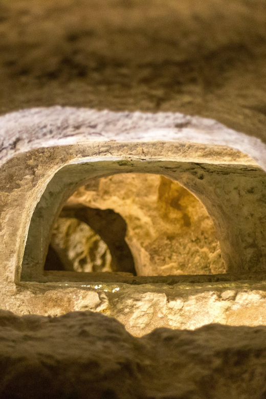 Rome: Crypts and Catacombs - the Darker Side of Rome Tour - Inside the Catacombs of San Callisto