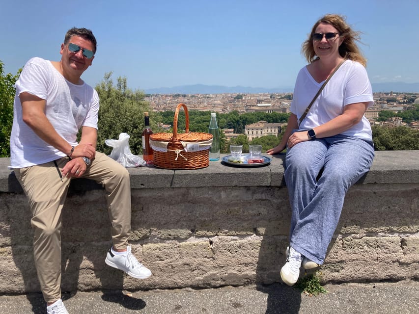 Rome: Gourmet Picnic in a Garden Terrace With City Views - Picnic Basket Details