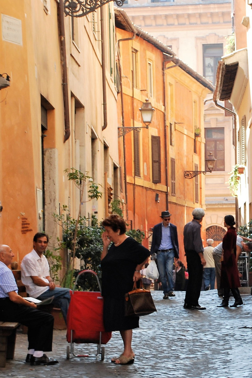 Rome: Squares and Fountains Guided Walking Tour - Tour Highlights