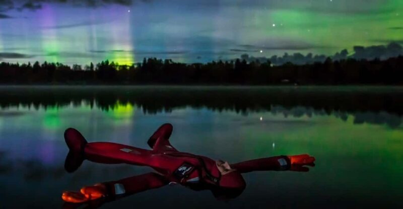 Rovaniemi: Aurora Borealis Autumn Lake Floating Experience - Duration and Pricing Details