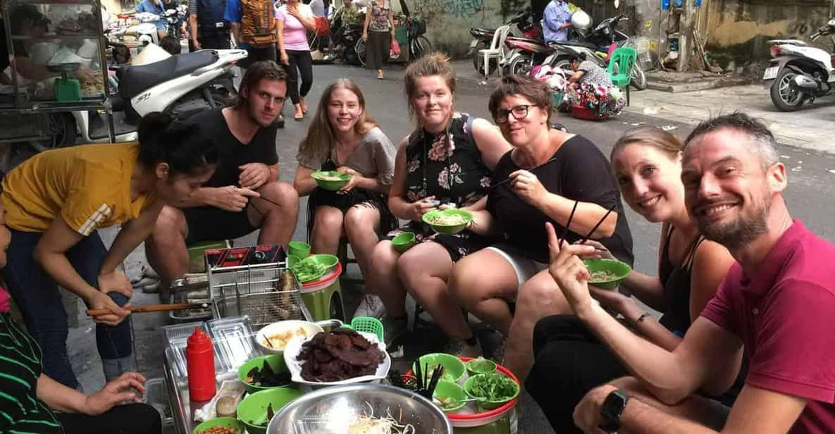 Saigon: Street Food Tasting & Sightseeing Tour by Motorbike - Experience Highlights