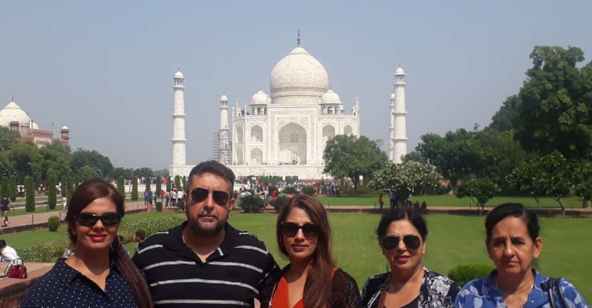 Same Day Tajmahal Tour With Boat Ride in Yamuna River - Itinerary Highlights