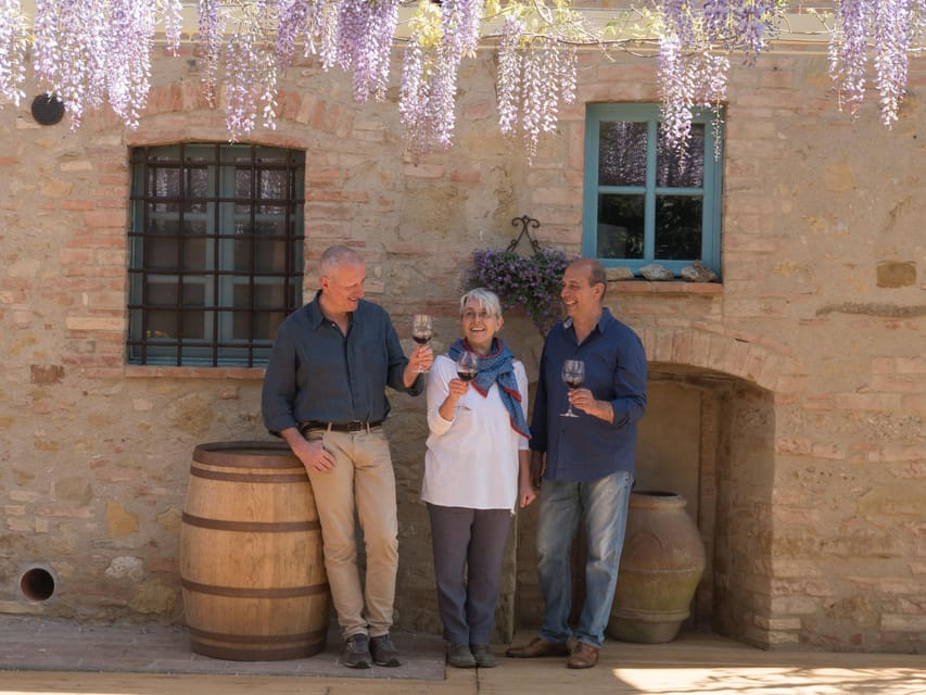 San Gimignano: Wine Tasting in an Organic Family Winery - Wine and Food Offerings