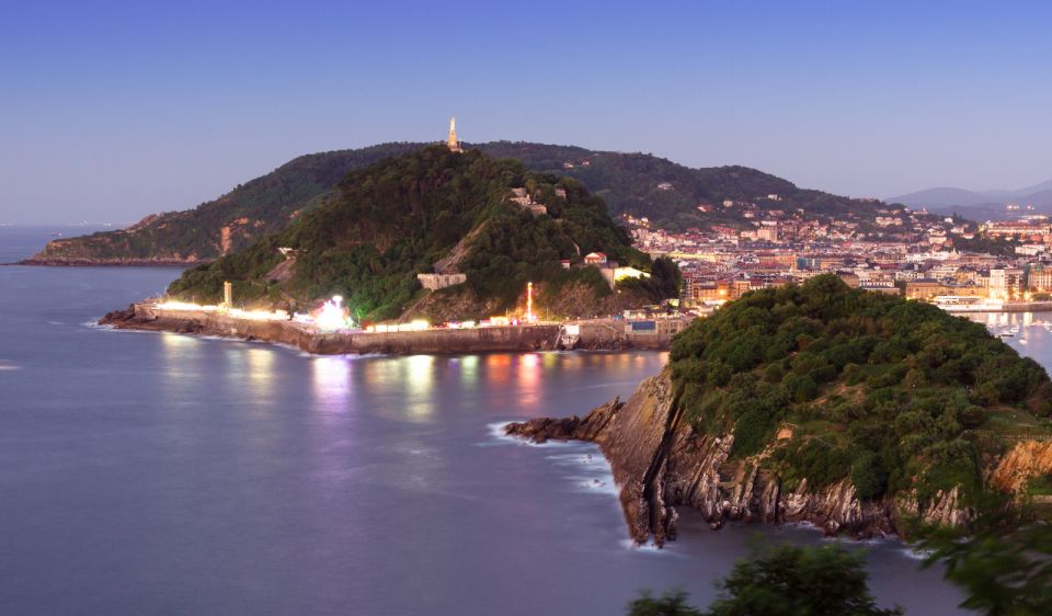 San Sebastian Complete Private Walking Tour + Monte Igeldo - Highlights and Itinerary