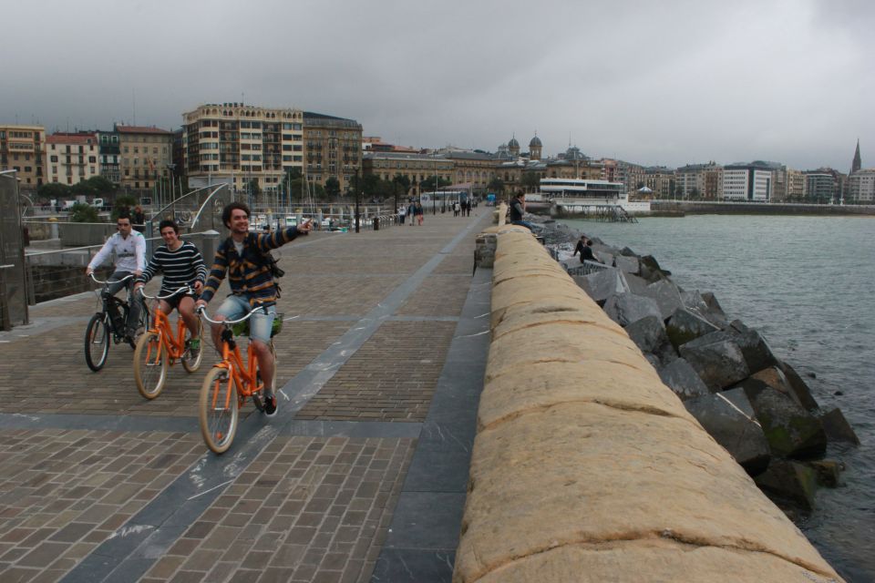 San Sebastian: Small Group Bike Tour - Booking Information