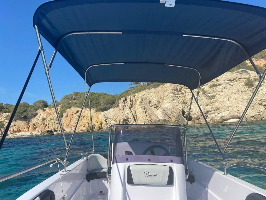 Santa Ponsa: Private Boat Rental With Driving Instructions - Experience Highlights