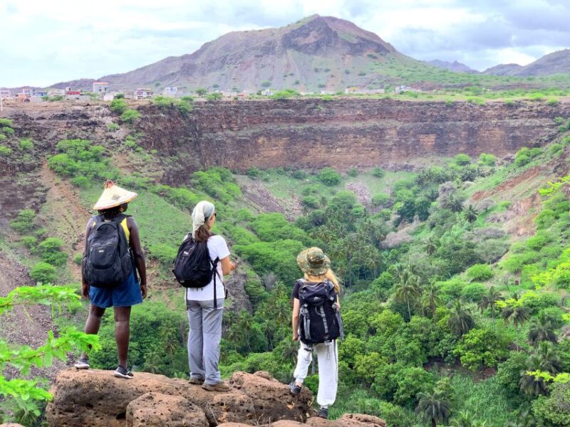 Santiago: Calabaceira Valley Trek & Visit to Cidade Velha - Trek Details and Highlights