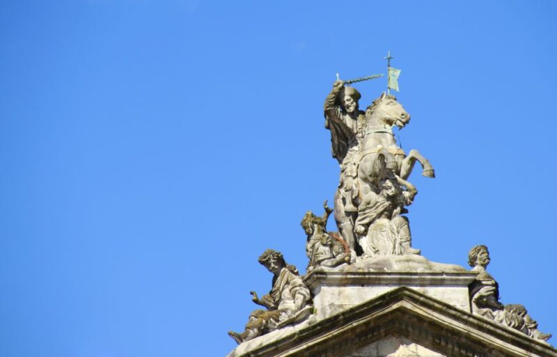 Santiago De Compostela: Cathedral & Museum Private Tour - Itinerary Details