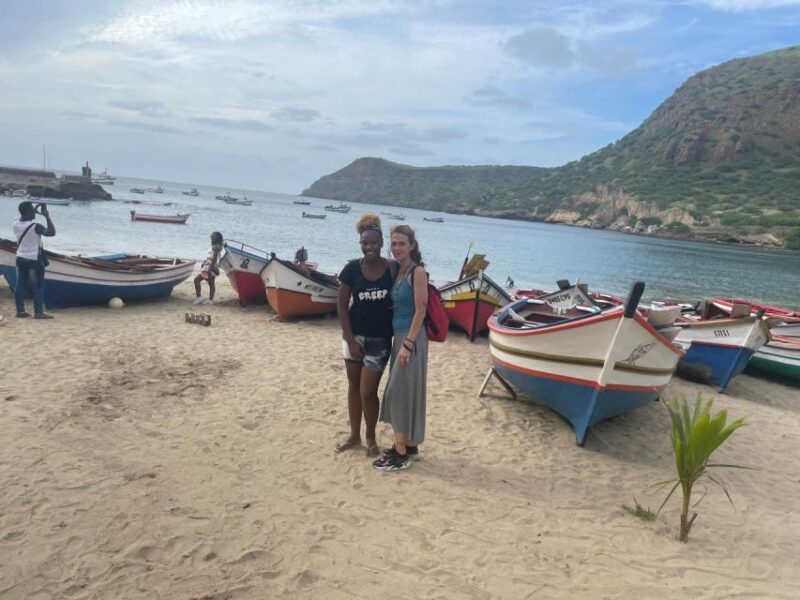 Santiago Island: Full-Day Tour - Itinerary Highlights