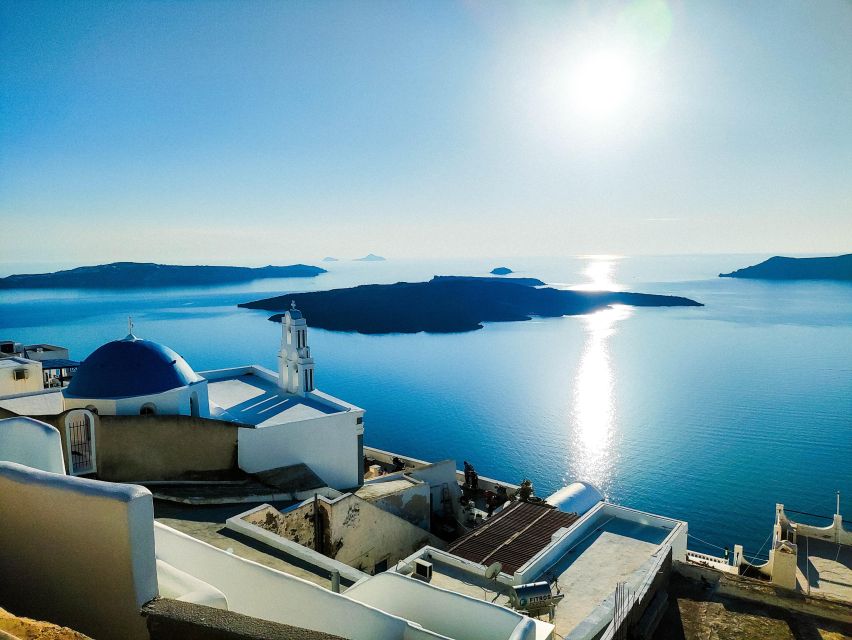 Santorini : Luxury Transportation From/To Oia - Luxurious Transportation