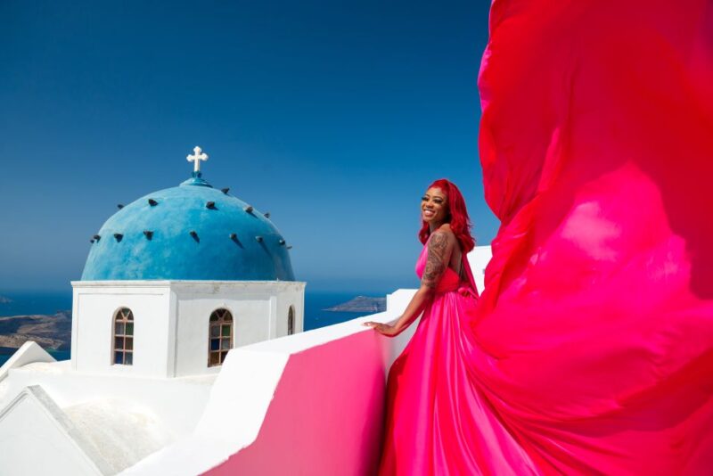 Santorini: Proffessional Flying Dress Photoshoot - Pricing Details