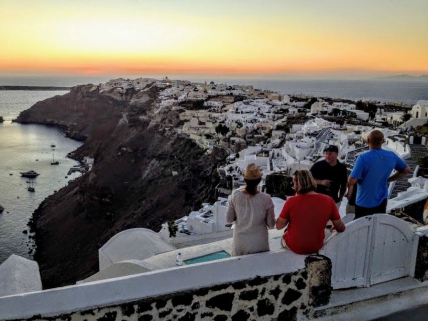 Santorini: Sightseeing Tour With Local Guide - Itinerary Highlights