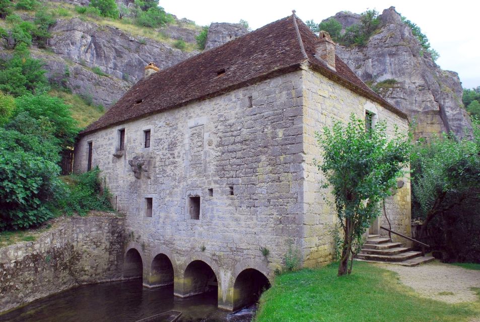 Sarlat: Private Tour to Rocamadour - Experience Rocamadour