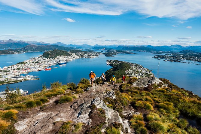 Seakayak And Hike in Ålesund - Itinerary Details