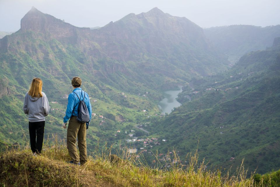 Serra Malagueta Natural Park: Hike to Gongon Valley & Lunch - Itinerary Highlights