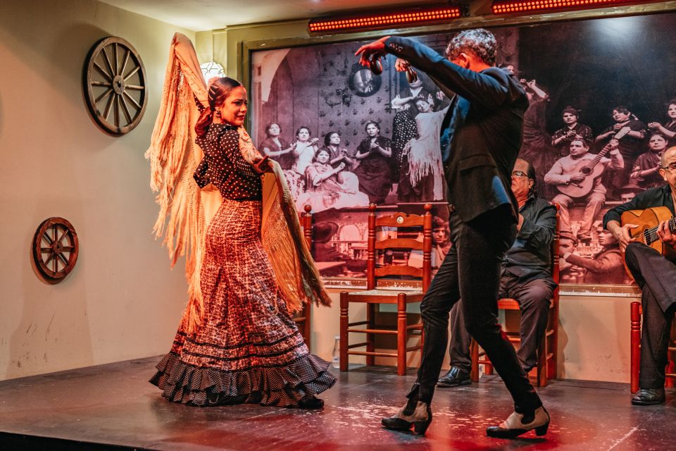 Seville: Flamenco Show With Andalusian Dinner at La Cantaora - Experience Highlights