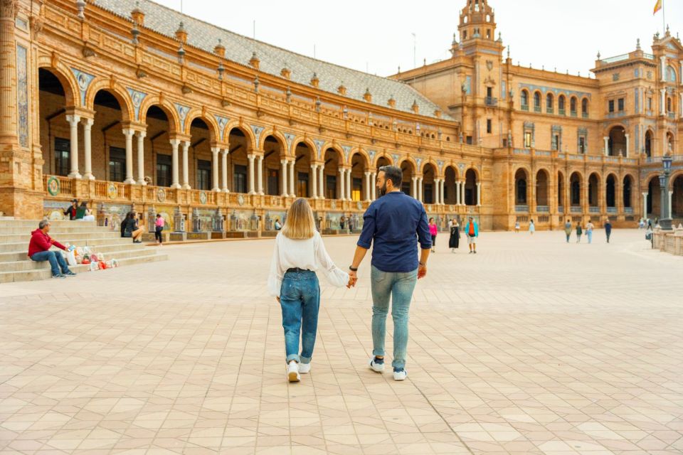 Seville: Professional Photoshoot at Plaza De España - Booking Information