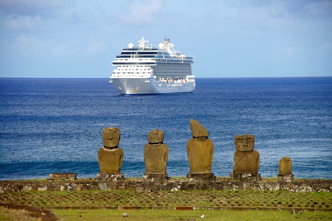 Shore Excursion: Highlights of Easter Island - Rano Raraku: Moai Quarry