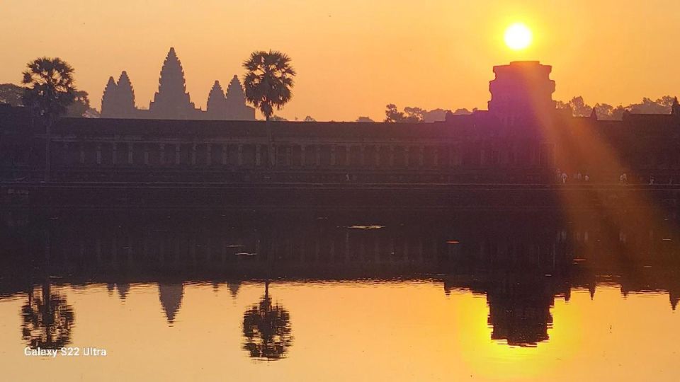 Siem Reap: Angkor 1 Day Guided Tour in Spanish With Sunrise - Detailed Itinerary