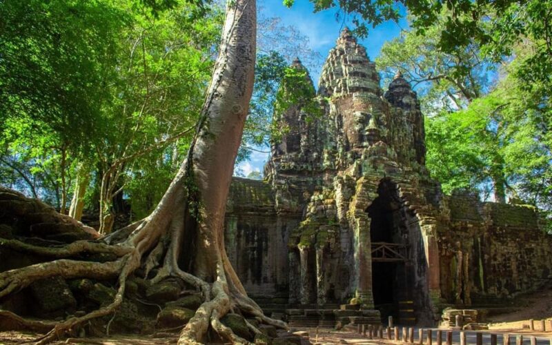 Siem Reap: Angkor Temples Small Circuit Shared Group Tour - Good To Know
