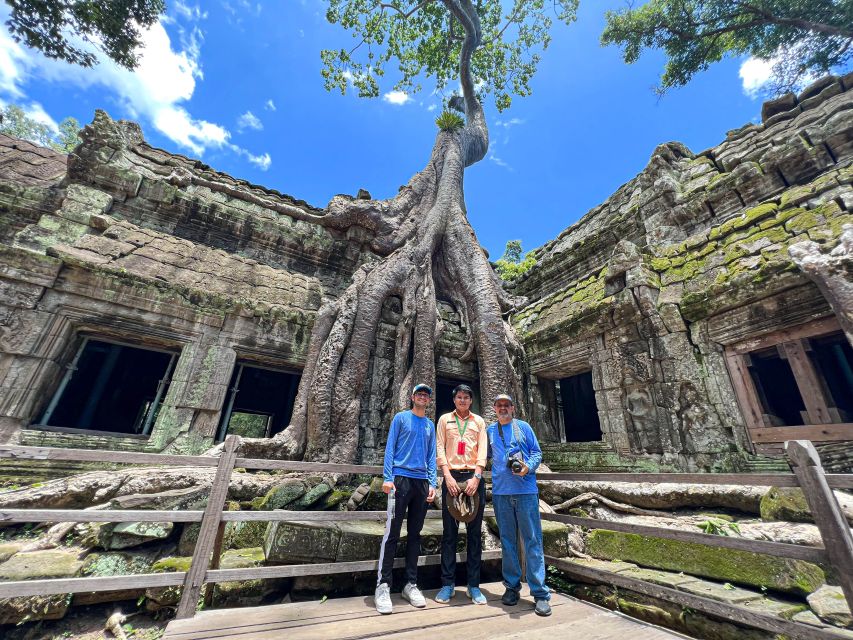 Siem Reap: Angkor Wat Sunrise Tour via Tuk Tuk & Breakfast - Itinerary Highlights