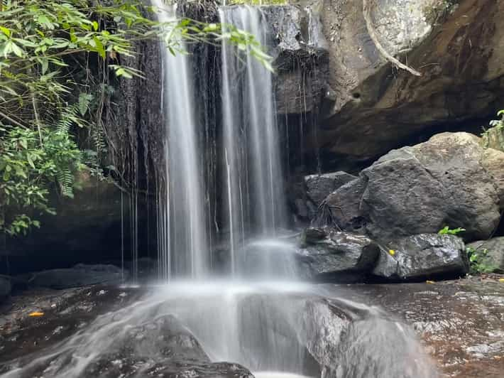 Siem Reap: Kbal Spean and Banteay Srei Temple Private Tour - Itinerary Highlights