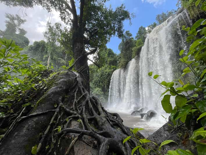 Siem Reap: Kulen Waterfall and Banteay Srei Exploration - Highlights of Kulen Waterfall