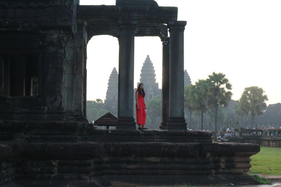 Siem Reap: Personalised Angkor Wat Sunrise Tour by Tuk-Tuk - Pricing and Reservation Details