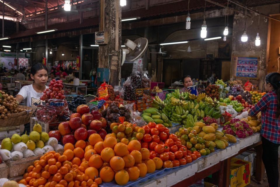 Siem Reap: Private Evening Food Tour Hosting by Local - Experience Local Culture