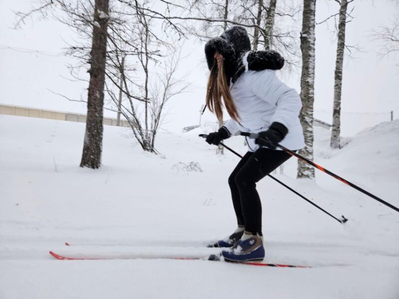 Ski or Snowshoe Rental in Sea Lapland - Pickup and Delivery Options
