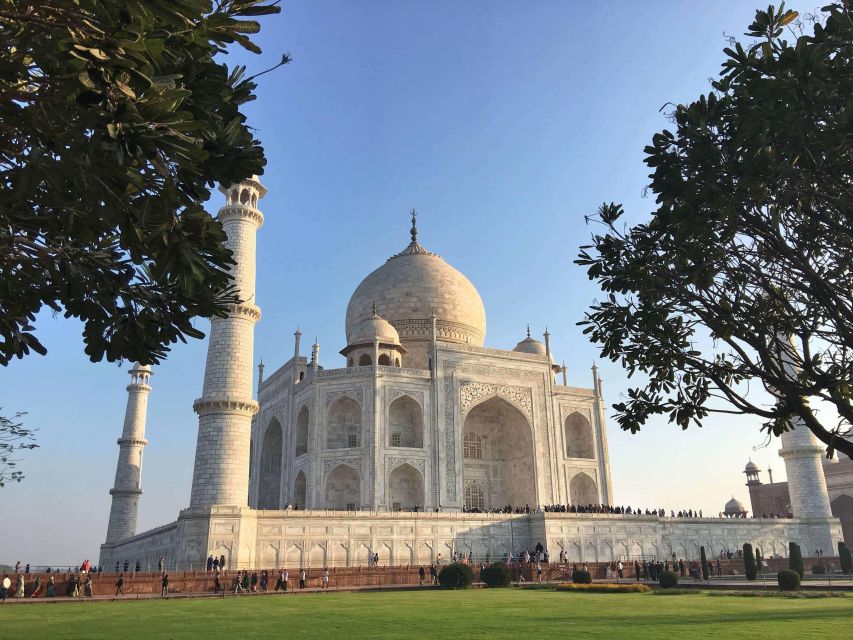 Skip-the-Line Taj, Fort and Fatehpur Sikri Day Trip - Itinerary Highlights