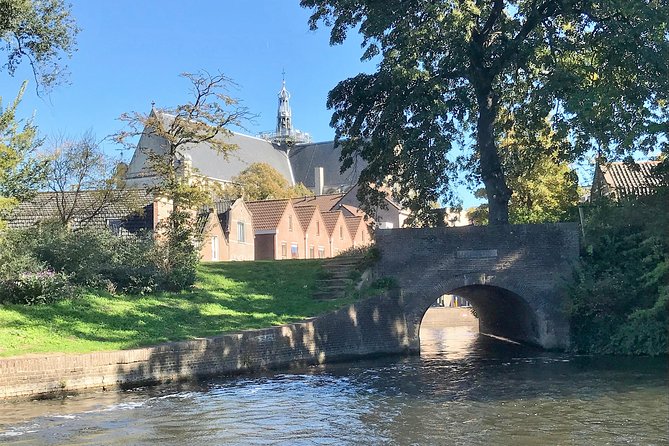 Small Group Alkmaar City Walking Tour *English* - Guide and Experience