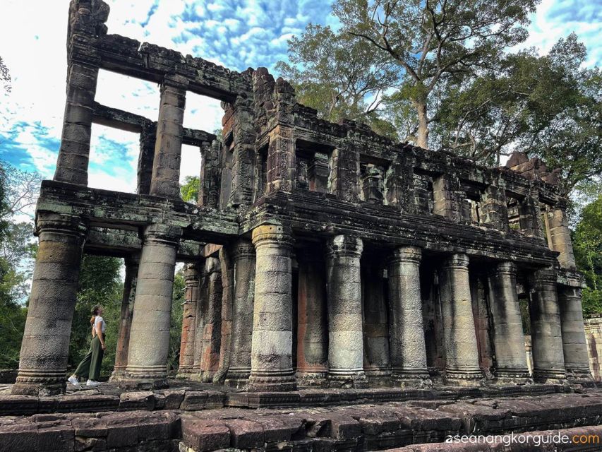 Small-Group Tour of Grand Circuit Temples With Banteay Srei - Itinerary Highlights